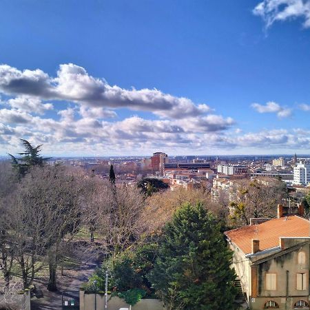 Charmant Logement, Vue Sur Toulouse 1 Min Du Metro Esterno foto