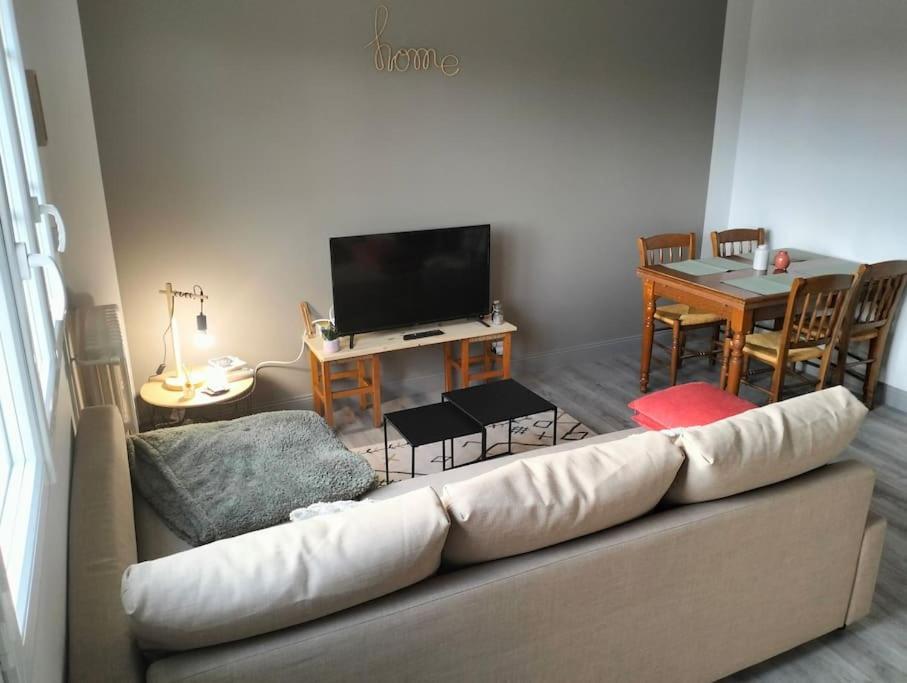 Charmant Logement, Vue Sur Toulouse 1 Min Du Metro Esterno foto