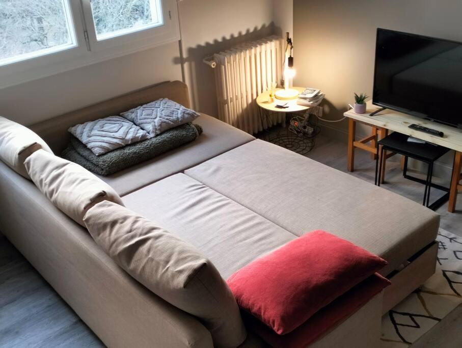 Charmant Logement, Vue Sur Toulouse 1 Min Du Metro Esterno foto